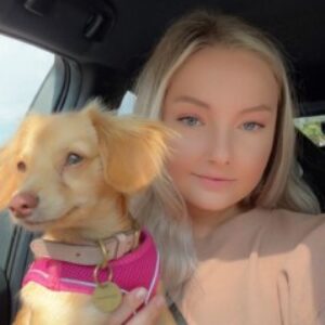 Profile photo of Ellie